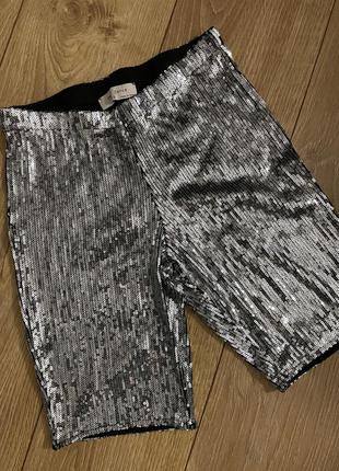 Шорты в пайетки