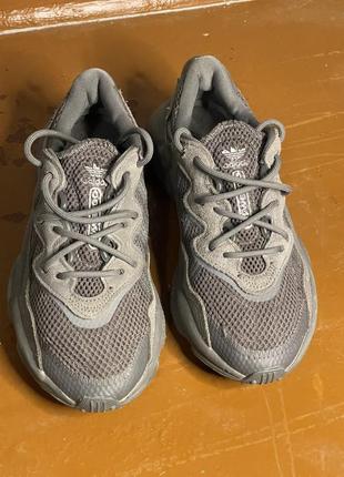 Adidas ozweego