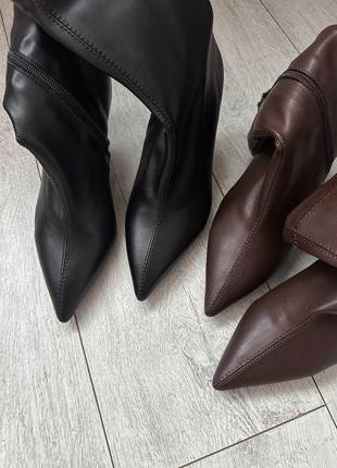 11424/11425⚜️ботильйони на підборах в штучній шкірі  шоколад та чорні