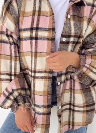 Утеплена подовжена сорочка рубашка в клітинку оверсайз