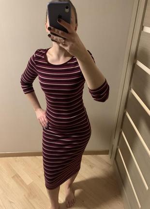 Платье прямое трикотажное