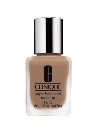 Тональная основа clinique