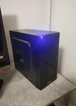 Πκ intel pentium g4400 + gt 730 | ssd 256 гб + hdd 1 тб | 8 гб ddr4