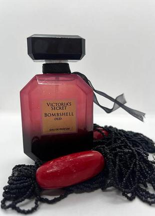 Парфумована вода victoria's secret bombshell oud 100 ml