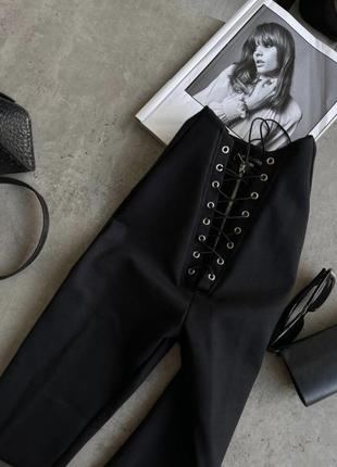 Брюки на шнуровке