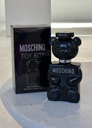 Женские нишевые духи moschino