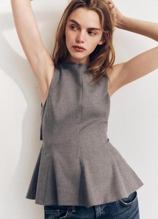 Топ з баскою сірий zara new