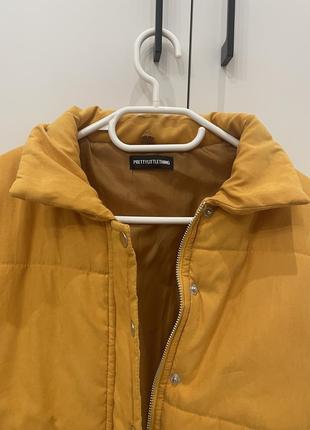 Демісезонна коротка куртка, бомпер