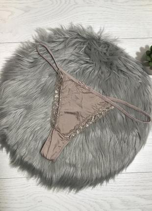 Нежные стринги из микрофибры
