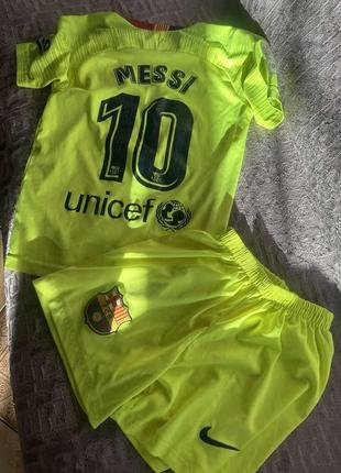 Форма messi 7-9 років