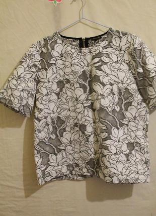 Блуза футболка з витканими квітами по сітці