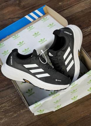 Кросівки adidas