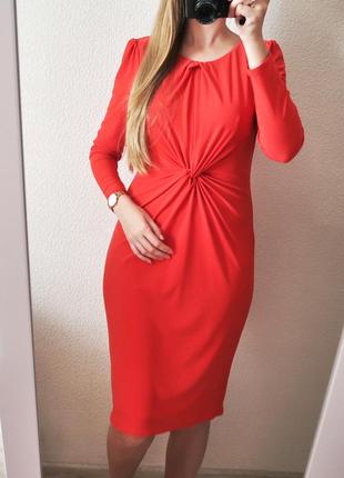 Шикарное новое платье с драпировкой и длинными рукавами / красное платье