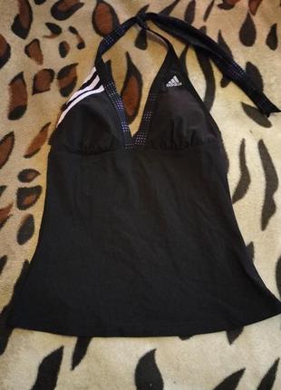 Вверх от купальника