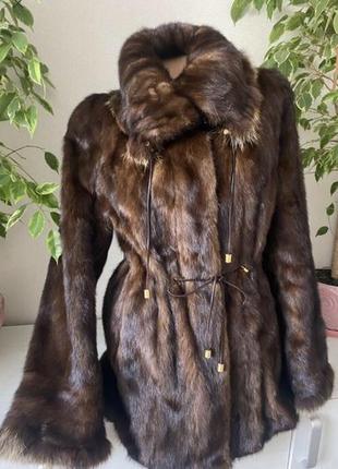 Брендова норкова шубка saga mink
