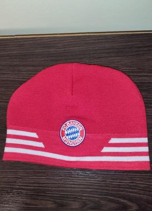Шапка bayern munchen бавария мюнхен красная