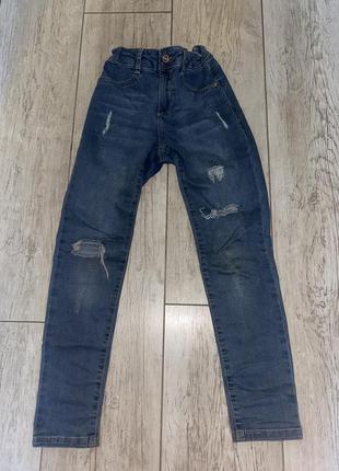 Детские джинсы