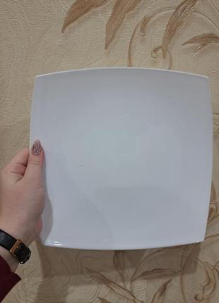 Quadrato white тарелка блюдо обеденная квадратная 26 см luminarc