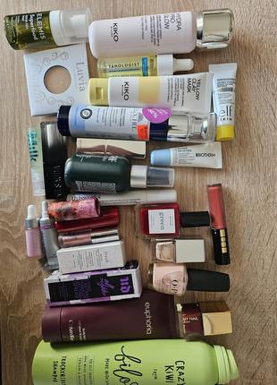 Великий лот косметики 32шт