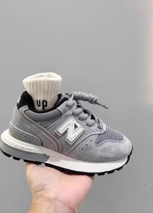 Стильные кроссовки для мальчиков