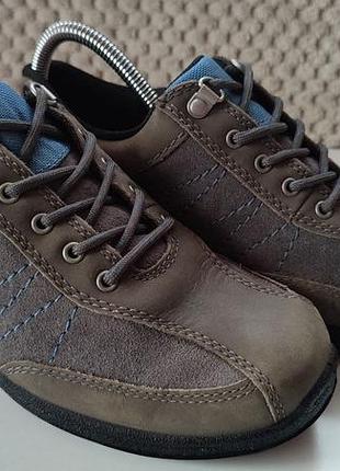Тренинговые кроссовки полуботинки Sandale ecco clarks hotter mistширx lace up active smokey grey multi 5 38р