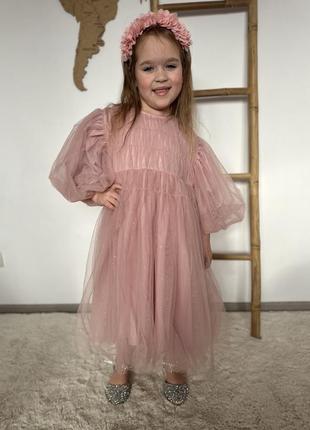 Пишна фатинова сукня рожева на випускний
