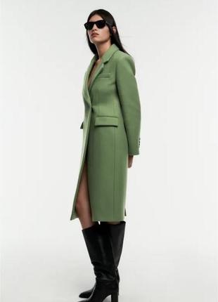 Зеленое пальто на основе шерсти manteco, шерсть zara