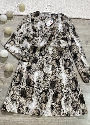 Нова! трендова сукня в красивий принт.