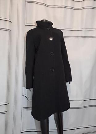 Брендовое пальто