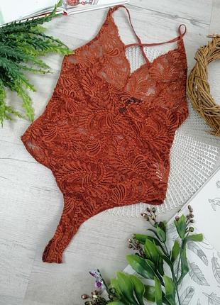 Боді неймовірне мереживне коричневе prettylittlething