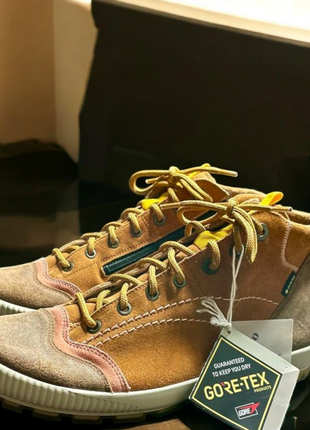 Жіночі водонепроникні трекінгові черевики legero(gor-tex)40-25,5см.
