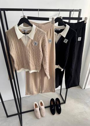 Костюм жіночий