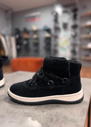 Черевики ugg 5