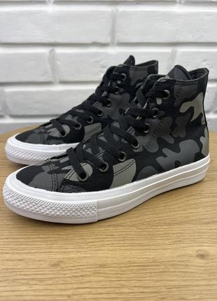 Оригінальні рефлективні кеди converse