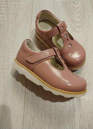 Лаковые туфельки