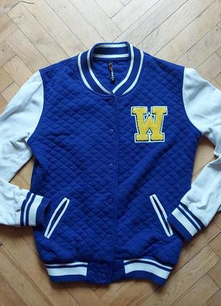 Бомбер студенческая куртка