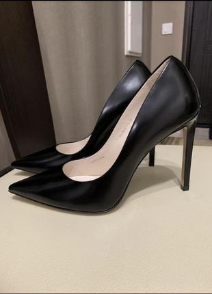 Туфли женские carlo pazolini