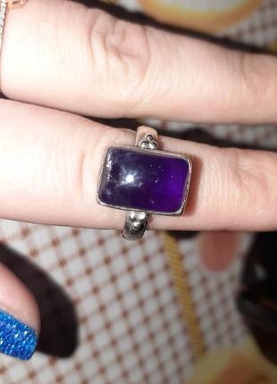Шикарное кольцо с аметистом