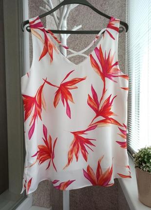 Красивая стильная летняя блуза / маечка в цветочный принт3 фото