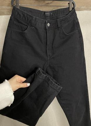 Джинси mom fit