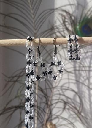 Украшения из бисера