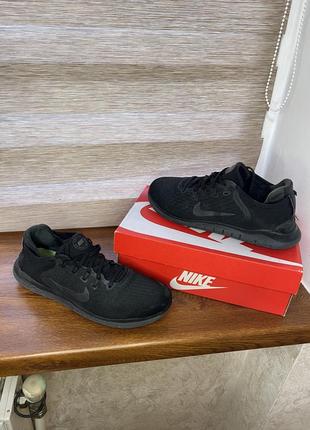 Кроссовки nike