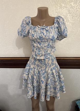 Костюм 💙🤍топ+ спідниця