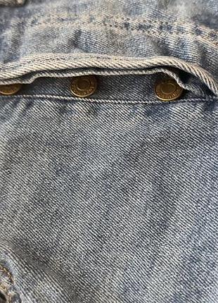 Джинси скінні