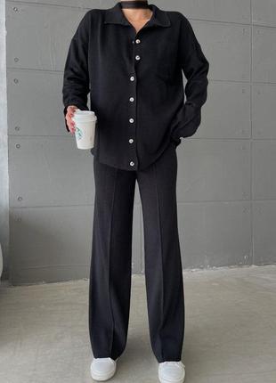 Базовые&nbsp; костюмы свободного кроя на пуговицах
премиум качество
