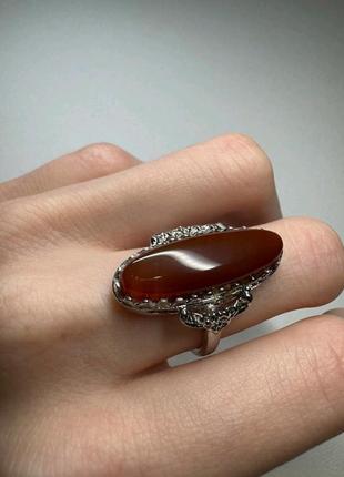 Кольцо серебряное 925проба с натуральным красным сердечником, новое