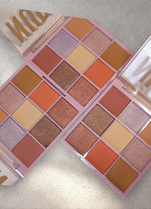Палетка тіней nude light тени теней