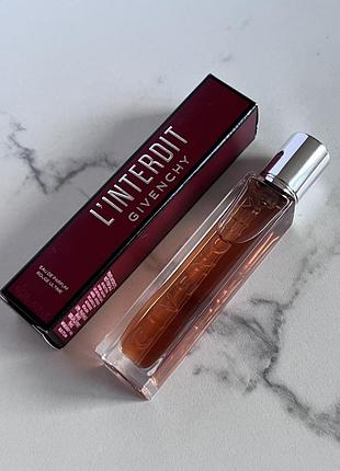 Givenchy irresistible та l’interdit 6