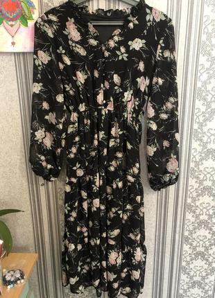 Платье шифоновое миди длины