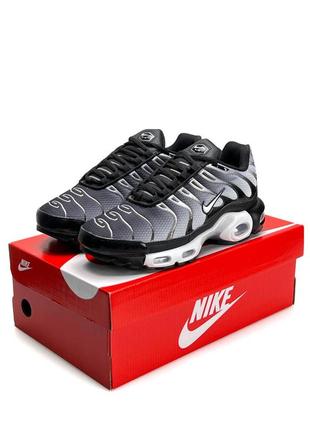 Мужские кроссовки nike air max tn plus grey black